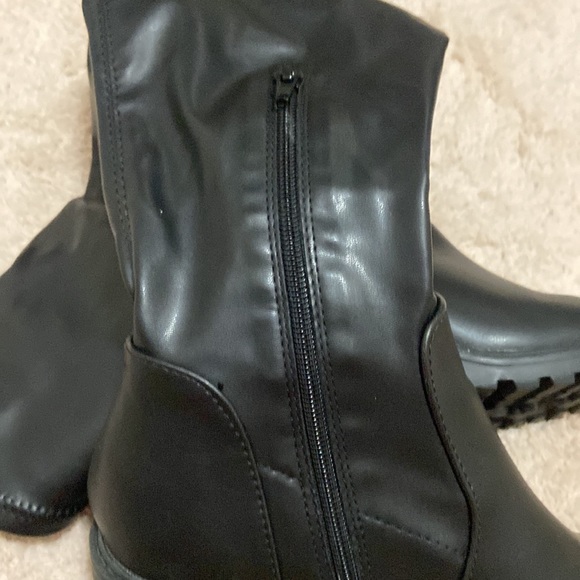 Over the knee boots! Fall!! - Picture 5 of 5